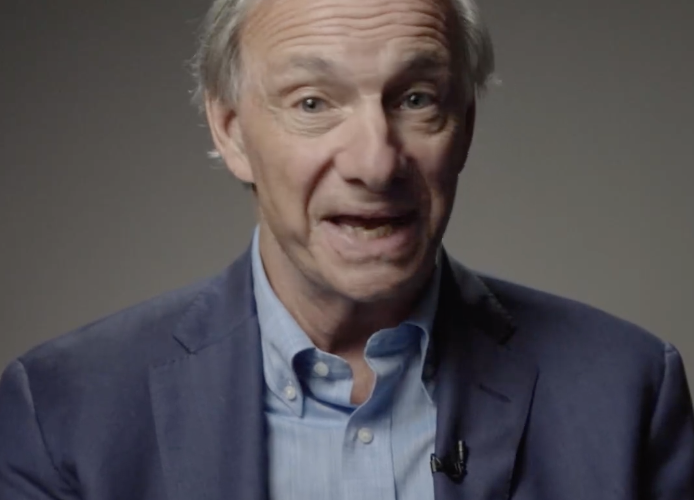 Dalio: Japonia și China, semnale de alarmă pentru Trezoreria SUA