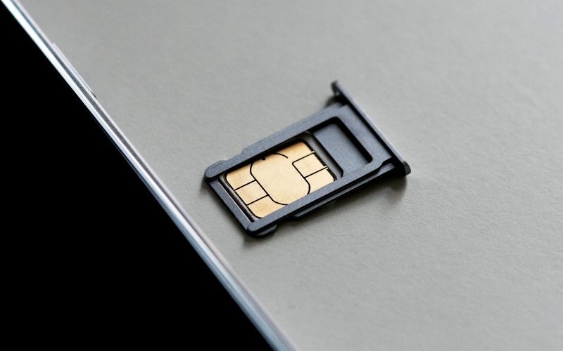 ESIM, Marea Schimbare: China dă lovitura pe piața smartphone