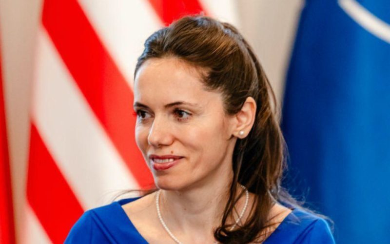 Mirabela Grădinaru, candidată la prezidențiale? Băsescu: „A învățat mersul pe covoare”