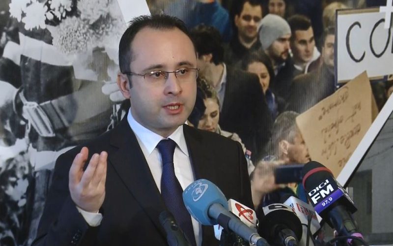Bușoi: Prețuri stabile la gaze. Cât vor plăti românii pentru electricitate