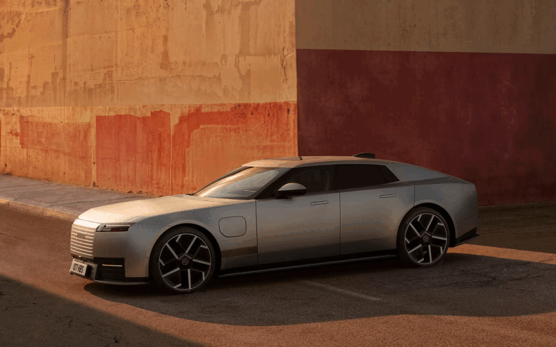 Jaguar răspunde lui Musk: Noua sa mașină electrică de lux